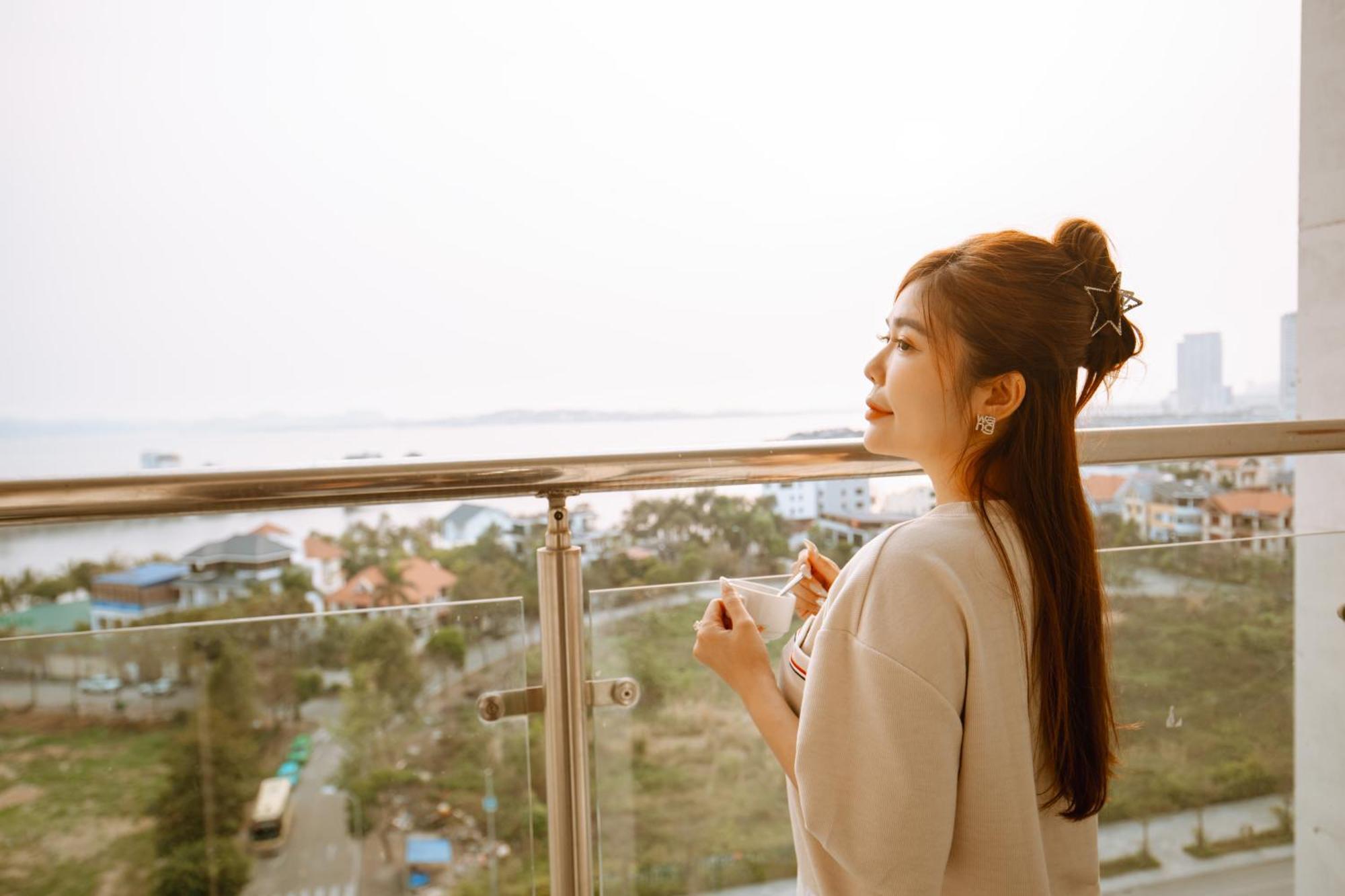 Homestay 3 phòng ngủ VIEW BIỂN chung cư Newlife Tower Ha Long Exterior foto